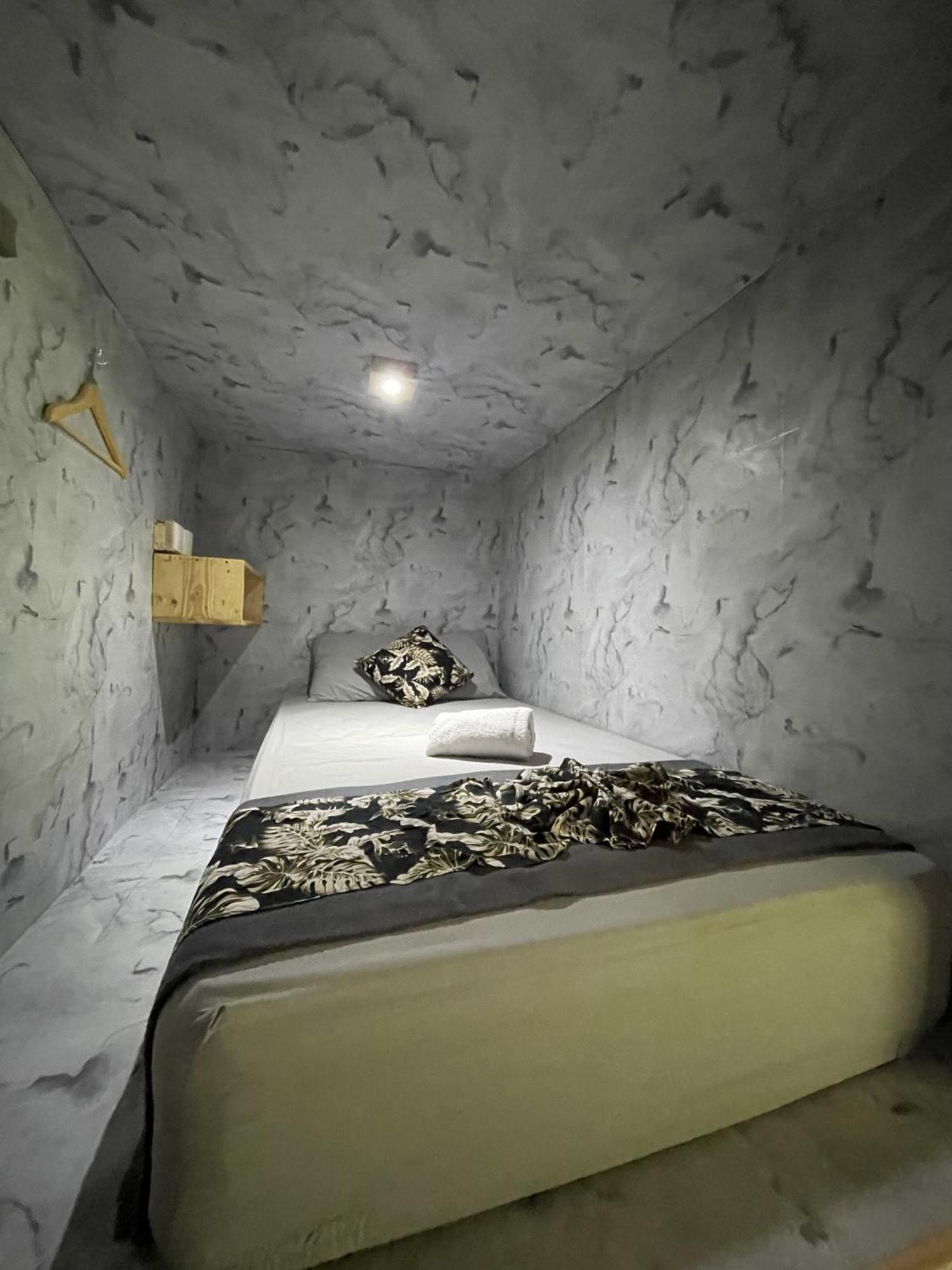 Pedidi Penida Hostel Batununggul Exteriör bild
