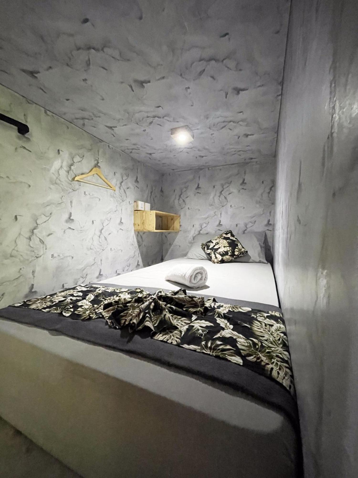 Pedidi Penida Hostel Batununggul Exteriör bild